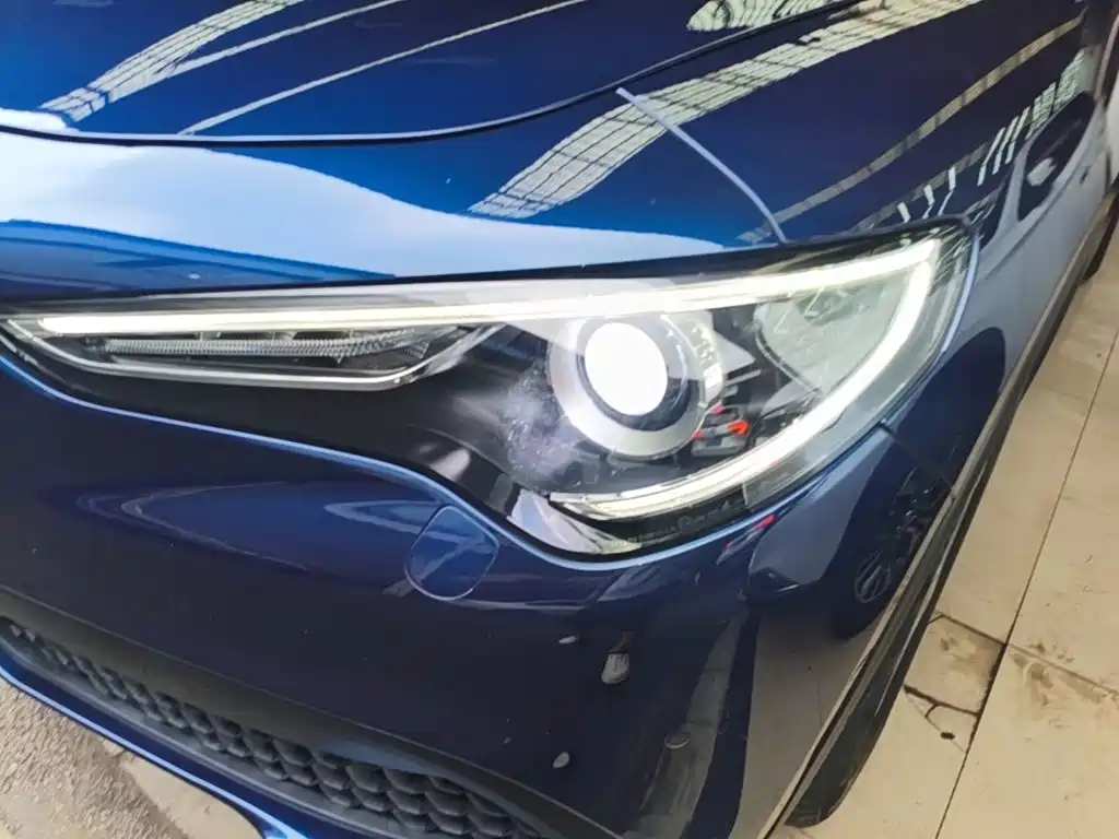 Alfa Romeo Stelvio — миниатюра 24