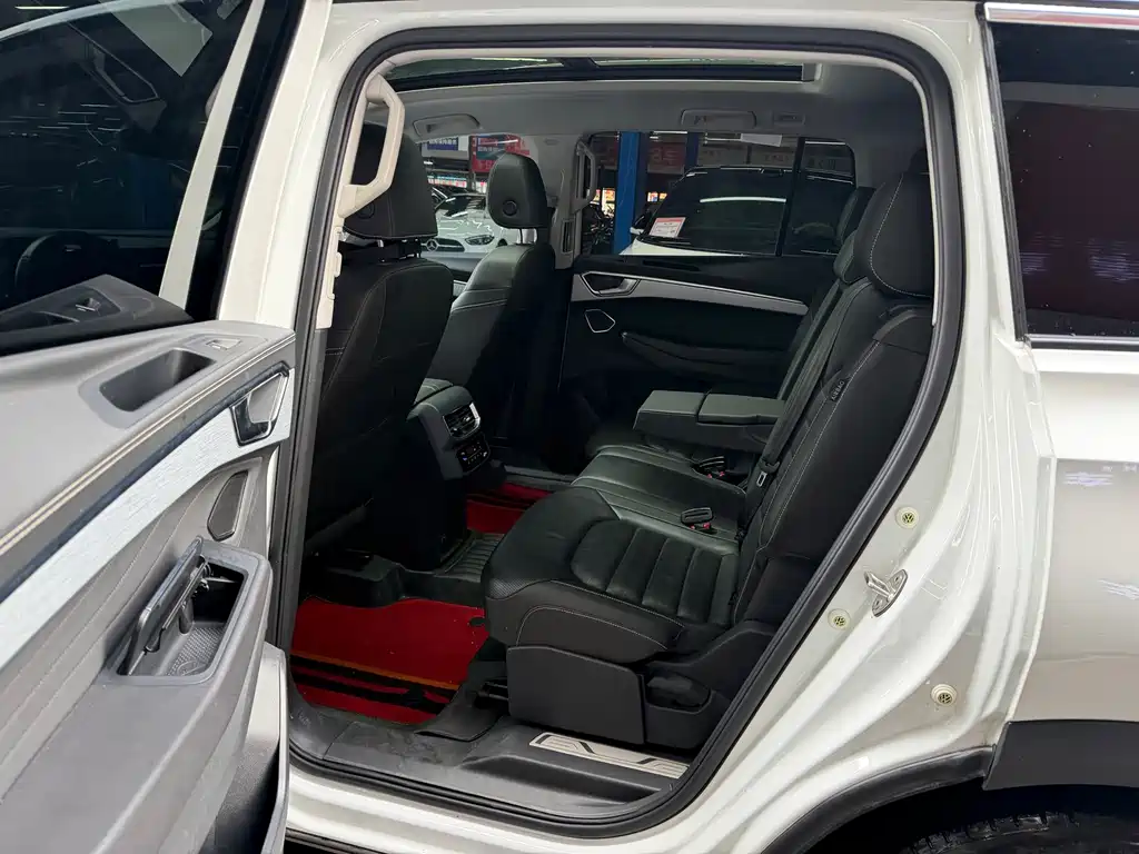 Volkswagen Talagon — миниатюра 7