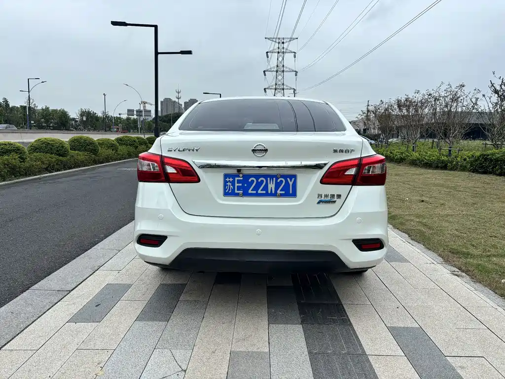 Nissan Sylphy — миниатюра 6