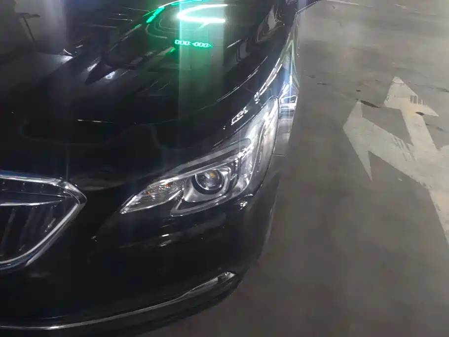 Buick LaCrosse — миниатюра 5