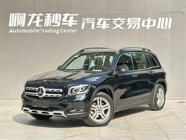 MERCEDES-BENZ GLB