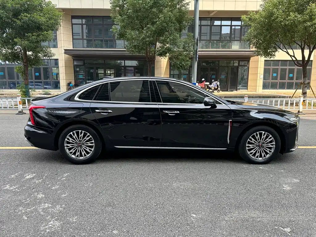 Hongqi Hongqi H5 — миниатюра 12