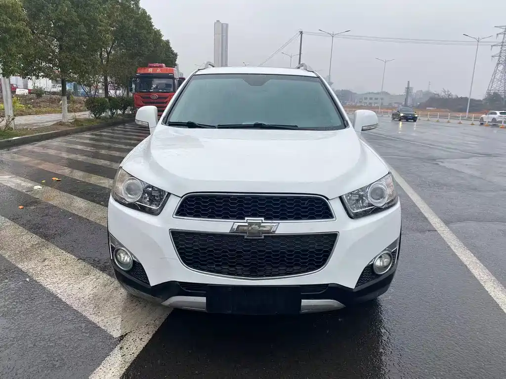 Chevrolet Captiva 2.4L 2WD City Edition 7 seats, фото 2