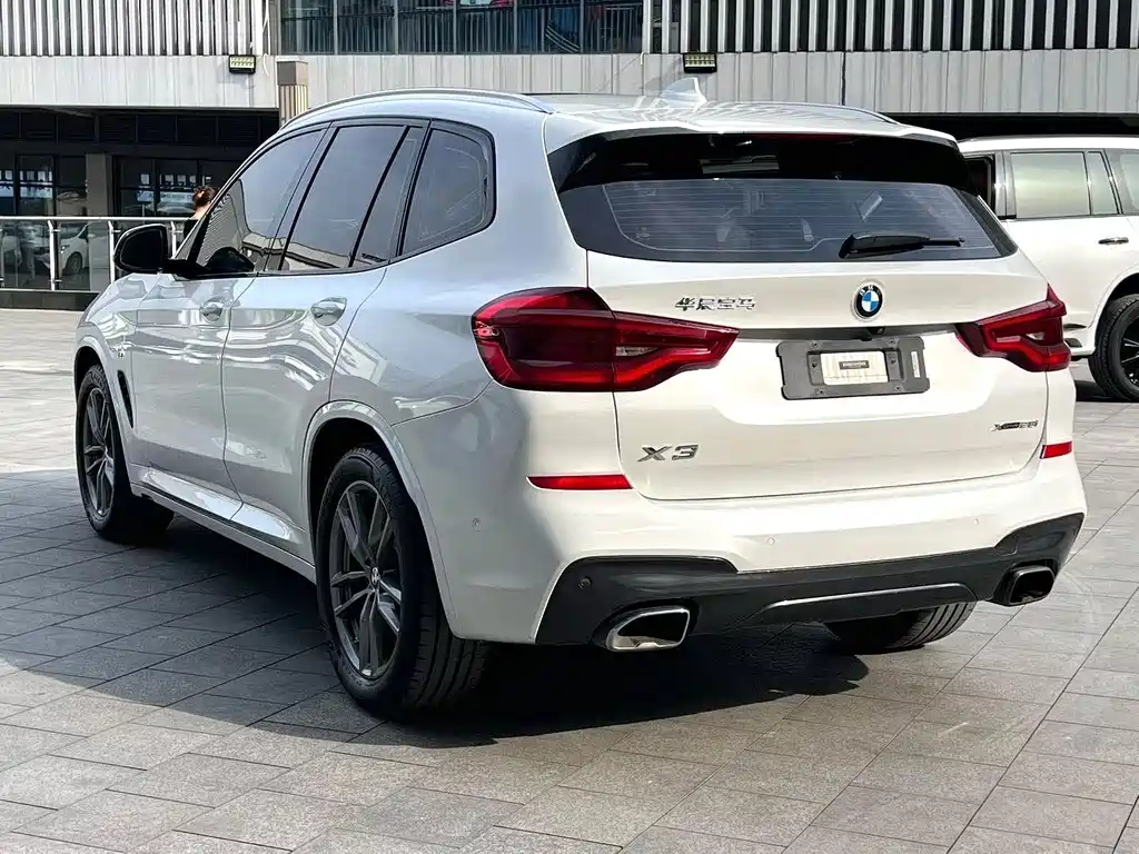 BMW X3 — миниатюра 6