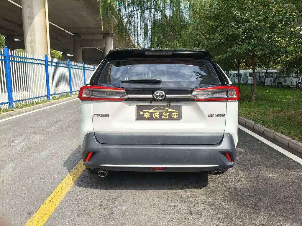 Toyota Wildlander — миниатюра 8