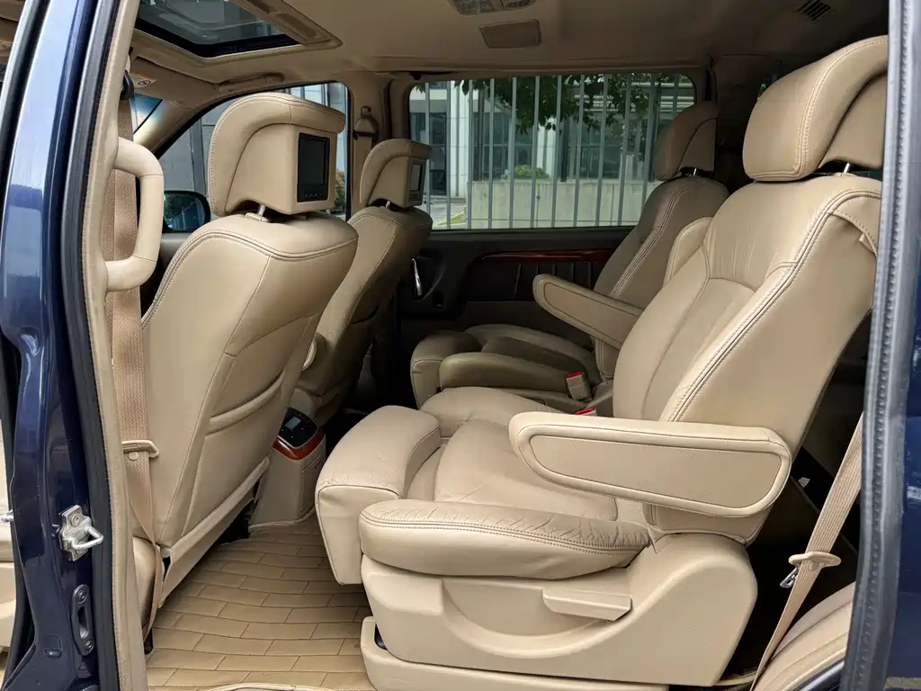 Buick GL8 — миниатюра 4