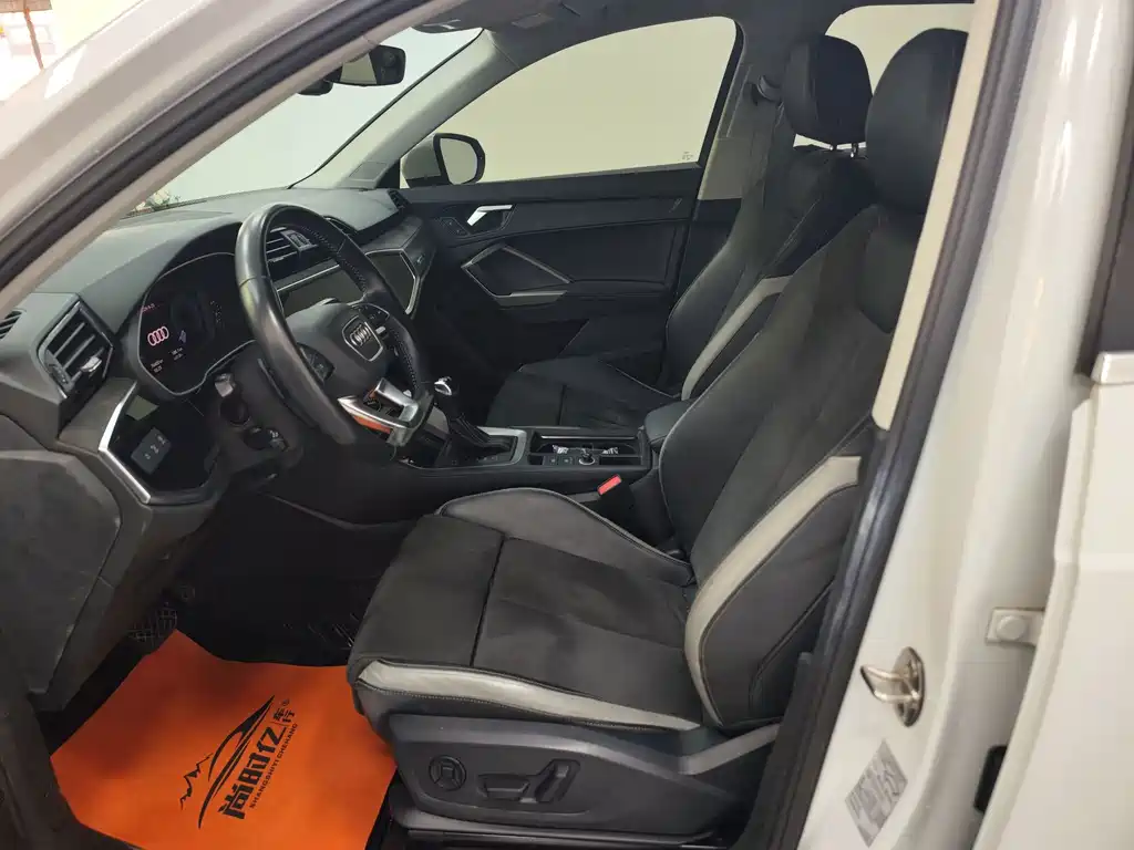 Audi Q3 — миниатюра 9