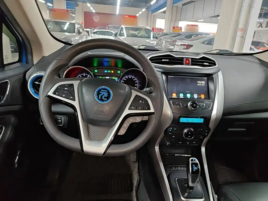 BYD Yuan EV — миниатюра 11