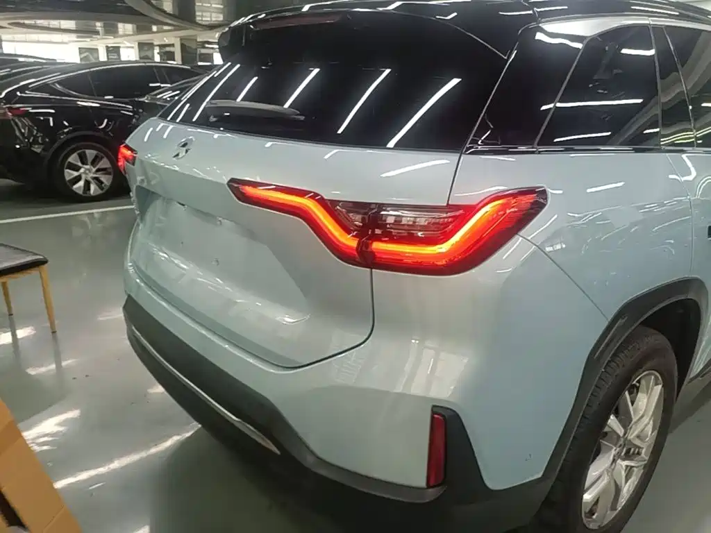 NIO ES6 — миниатюра 6