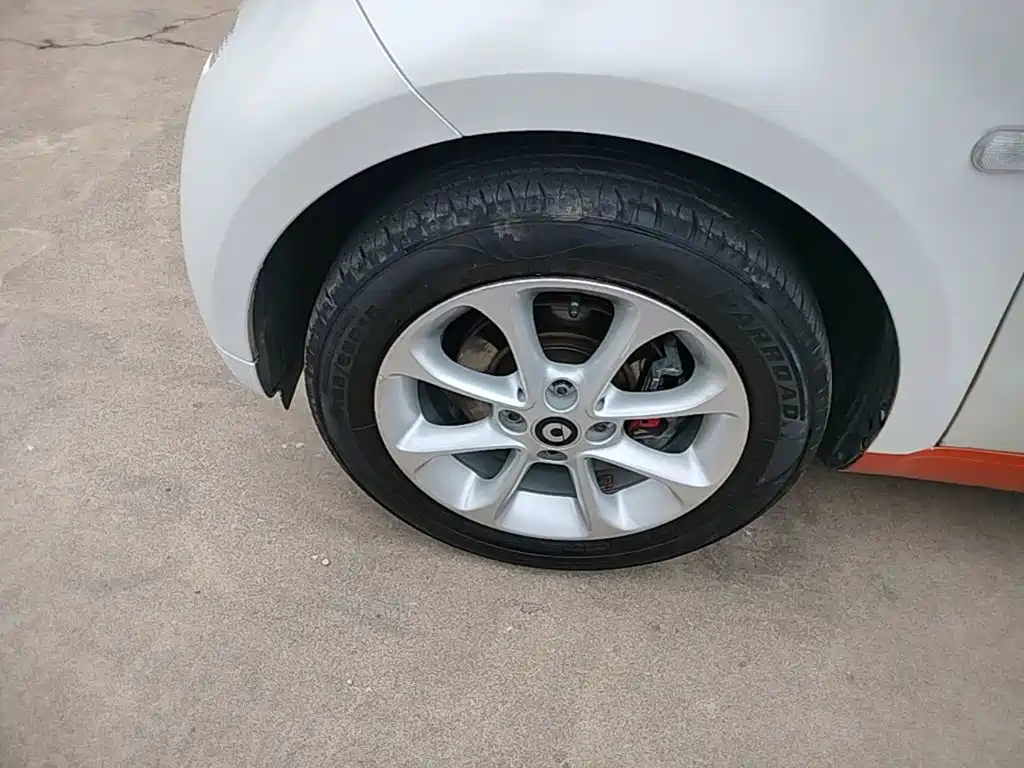 smart Smart Fortwo — миниатюра 23