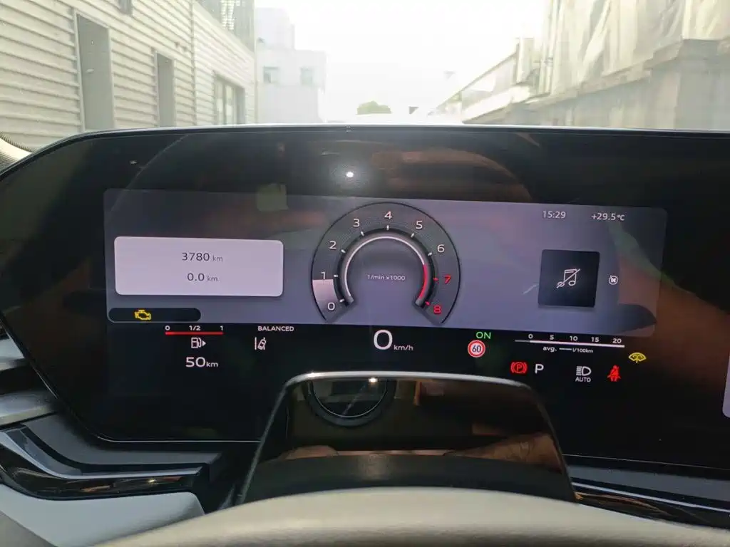 Audi A5L — миниатюра 5