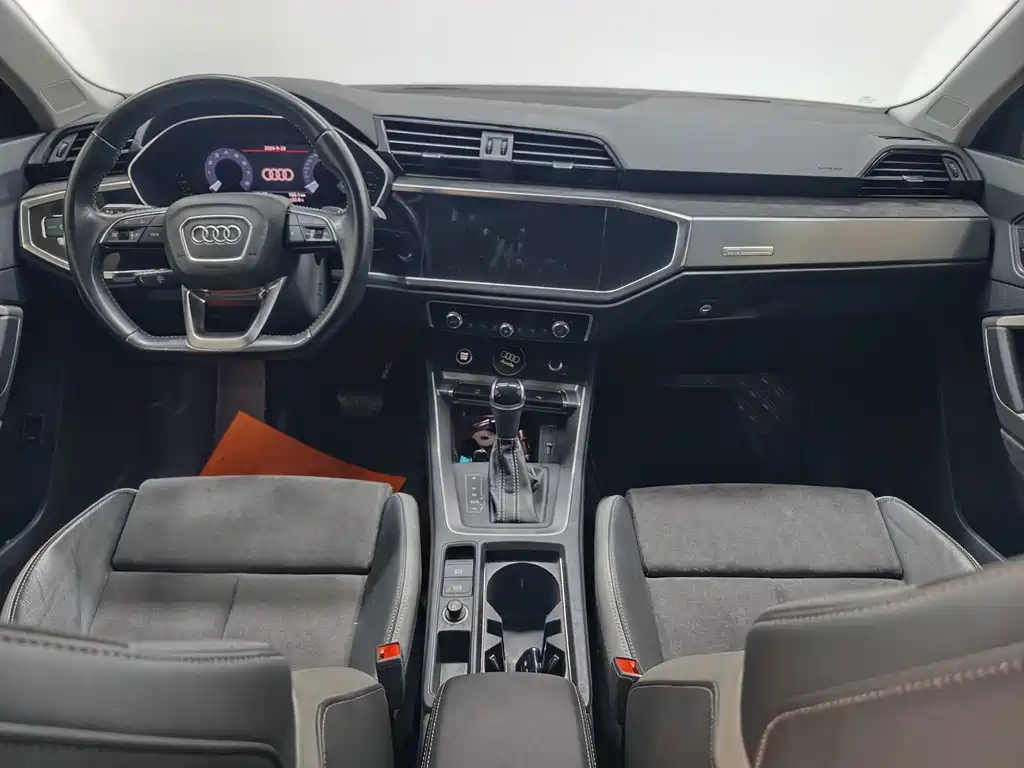 Audi Q3 — миниатюра 13