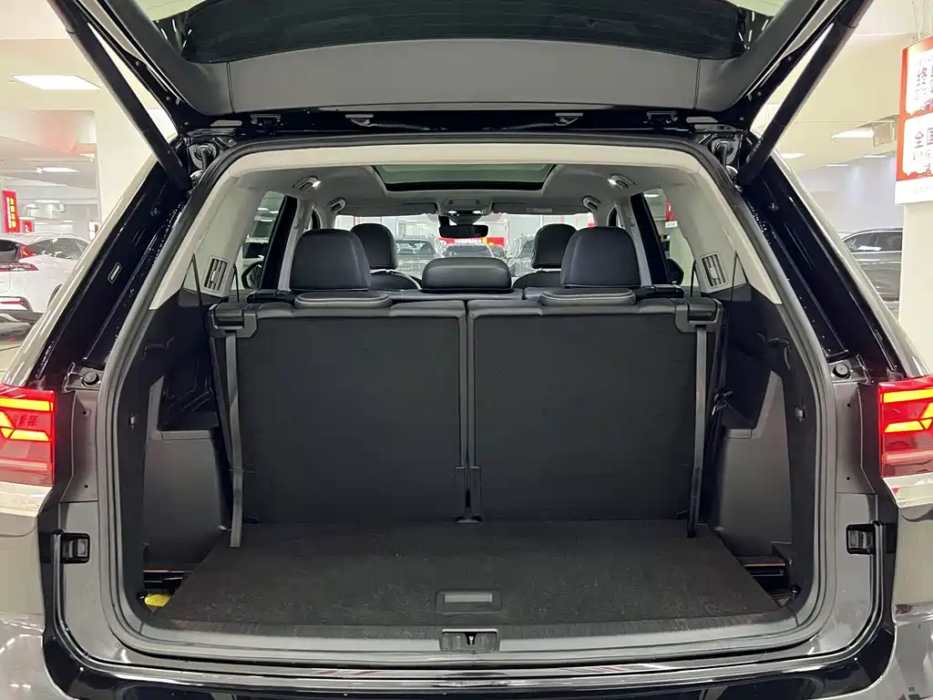 Volkswagen Teramont — миниатюра 14