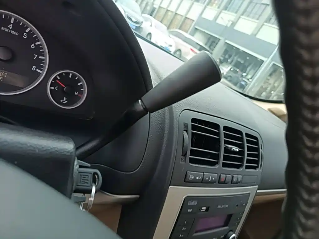 Buick GL8 — миниатюра 14