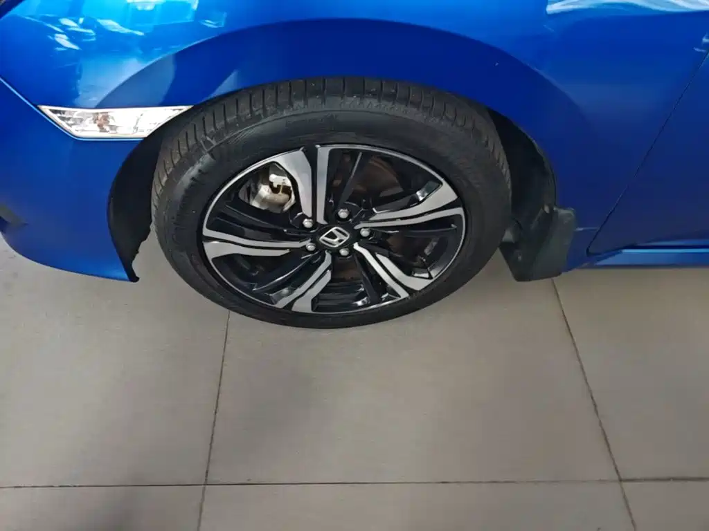 Honda Civic — миниатюра 23