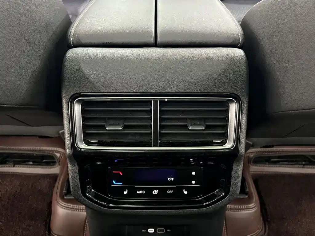 Volkswagen Teramont — миниатюра 13