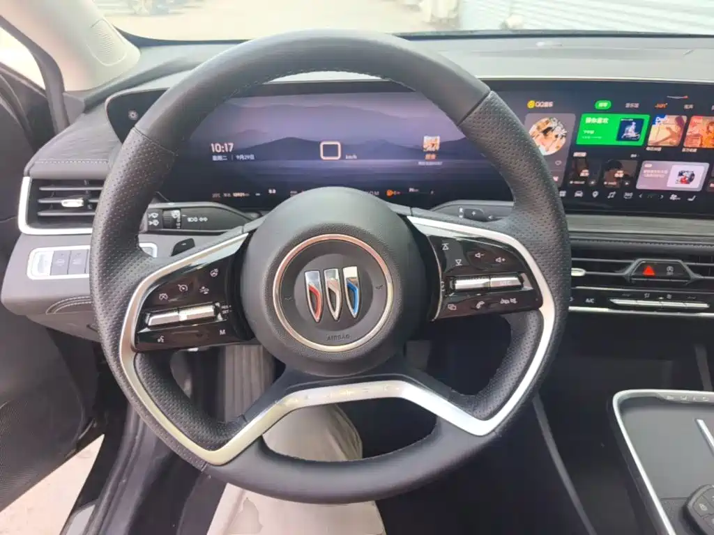 Buick LaCrosse — миниатюра 11