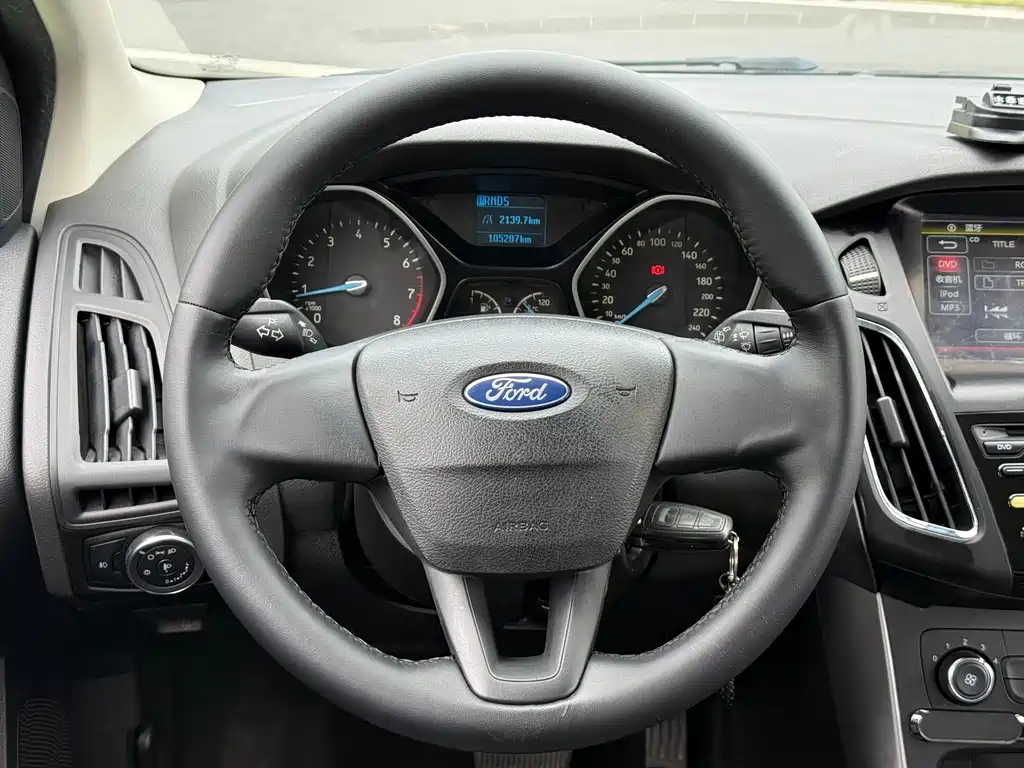 Ford Focus — миниатюра 10