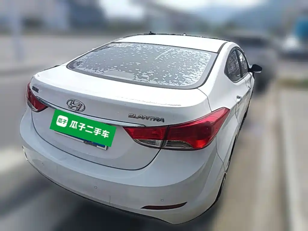 Hyundai Elantra Langdong — миниатюра 10
