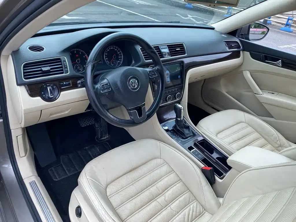 Volkswagen Passat — миниатюра 4