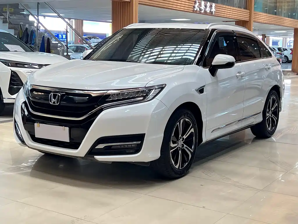 HONDA UR V