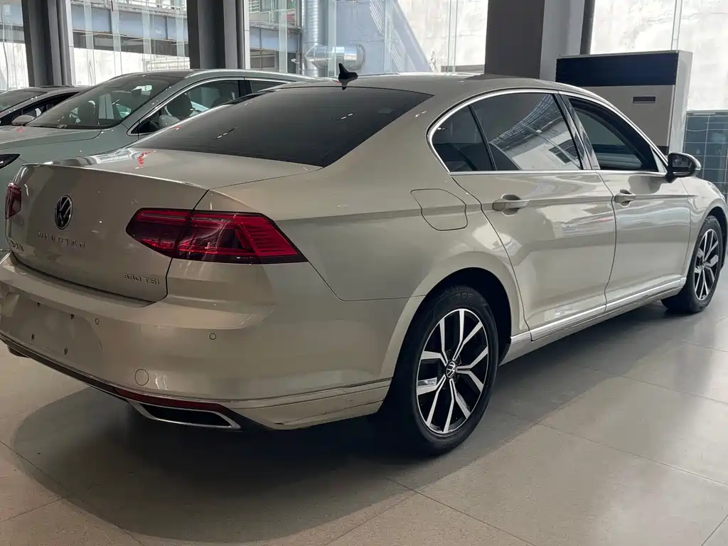 Volkswagen Magotan — миниатюра 9