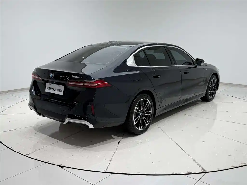 BMW 5 Series 5 2025 525Li M Sport