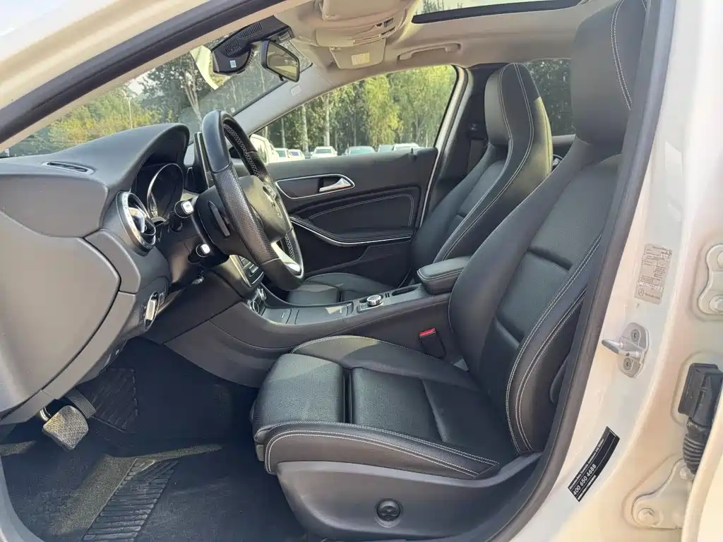 Mercedes-Benz GLA — миниатюра 9