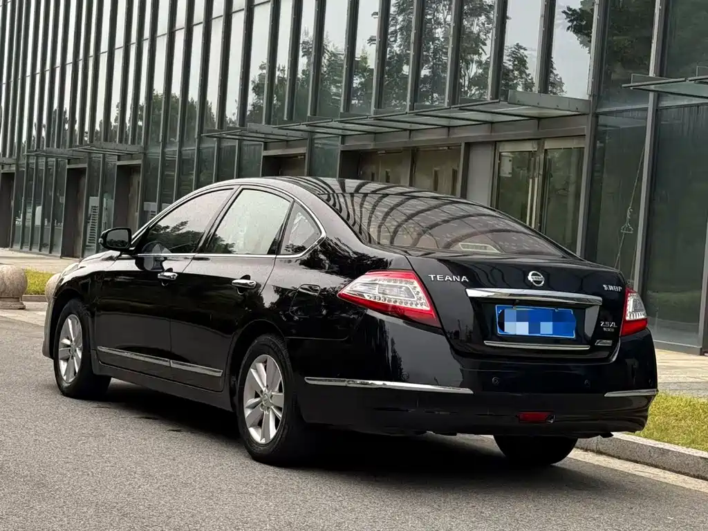 Nissan Teana — миниатюра 4