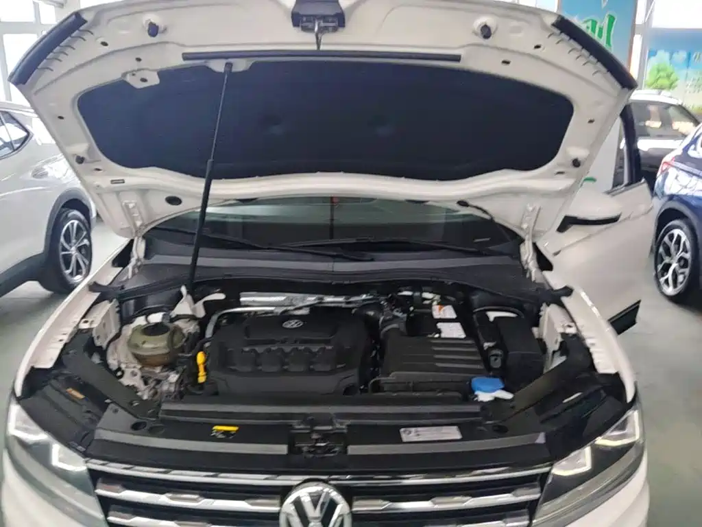 Volkswagen Tiguan L — миниатюра 20