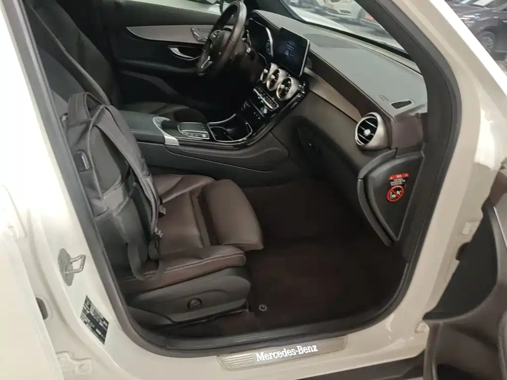 Mercedes-Benz GLC 2020 GLC 260 L 4MATIC