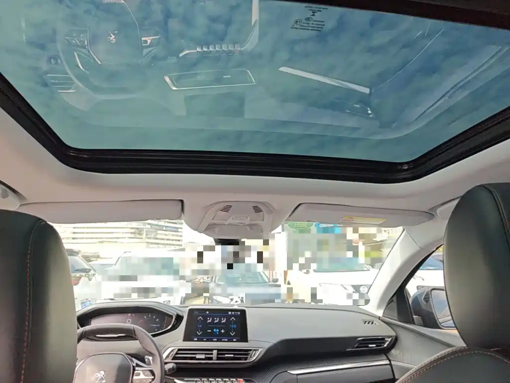Peugeot 5008 — миниатюра 18