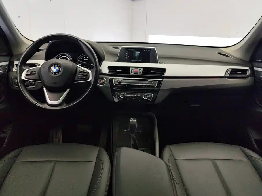 BMW X1 — миниатюра 12