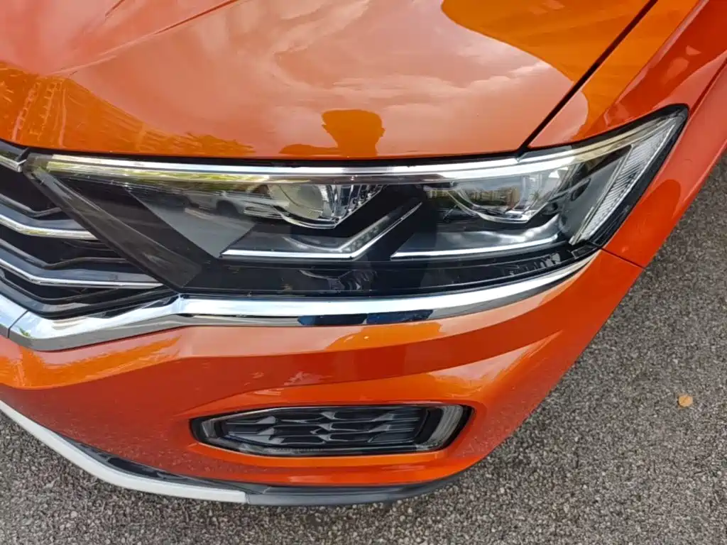 Volkswagen T-Roc — миниатюра 24