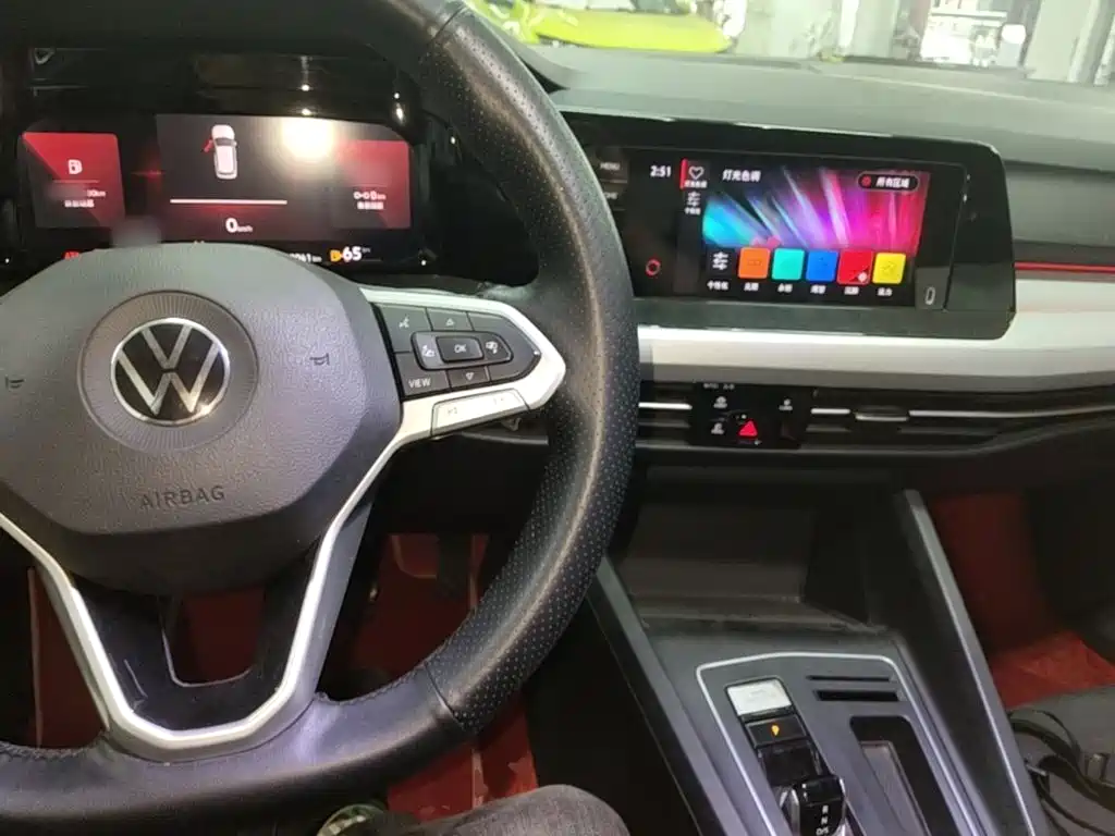 Volkswagen Golf — миниатюра 10