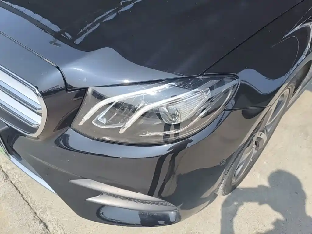 Mercedes-Benz E-Class — миниатюра 24