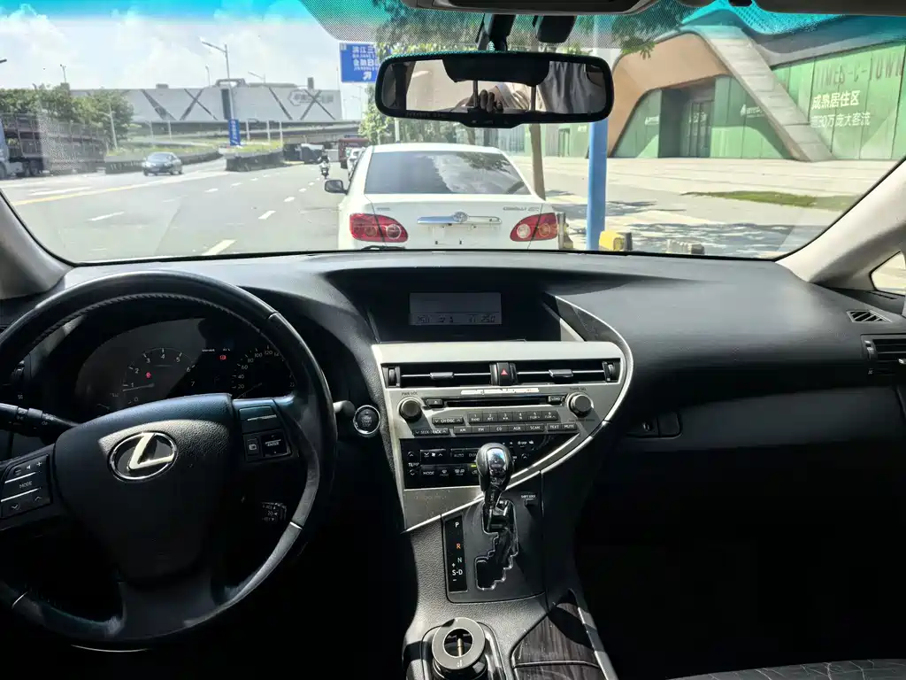 Lexus RX Classic — миниатюра 11