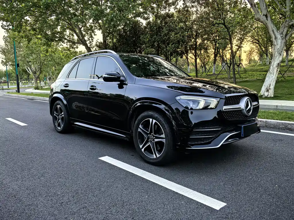 MERCEDES-BENZ GLE