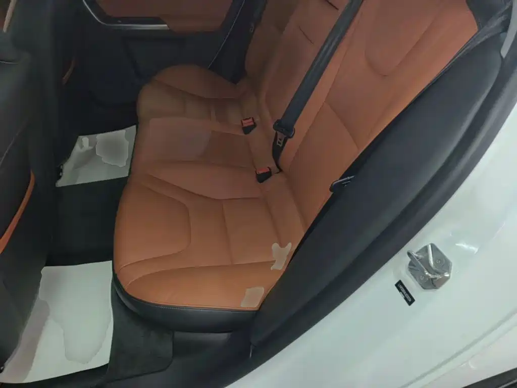 Volvo S60 — миниатюра 17