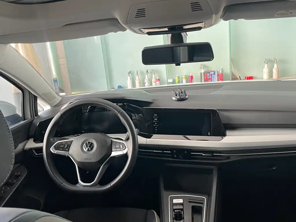 Volkswagen Golf — миниатюра 11