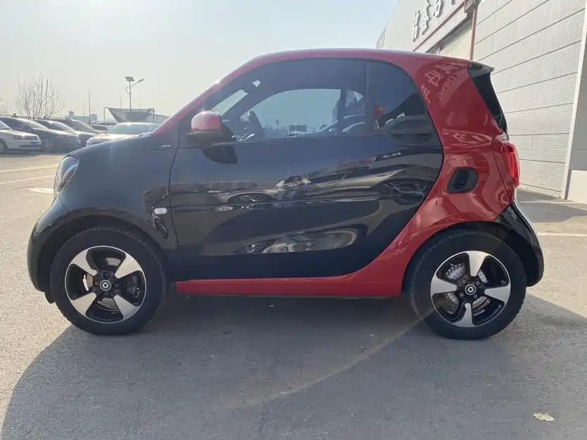 smart Smart Fortwo — миниатюра 5