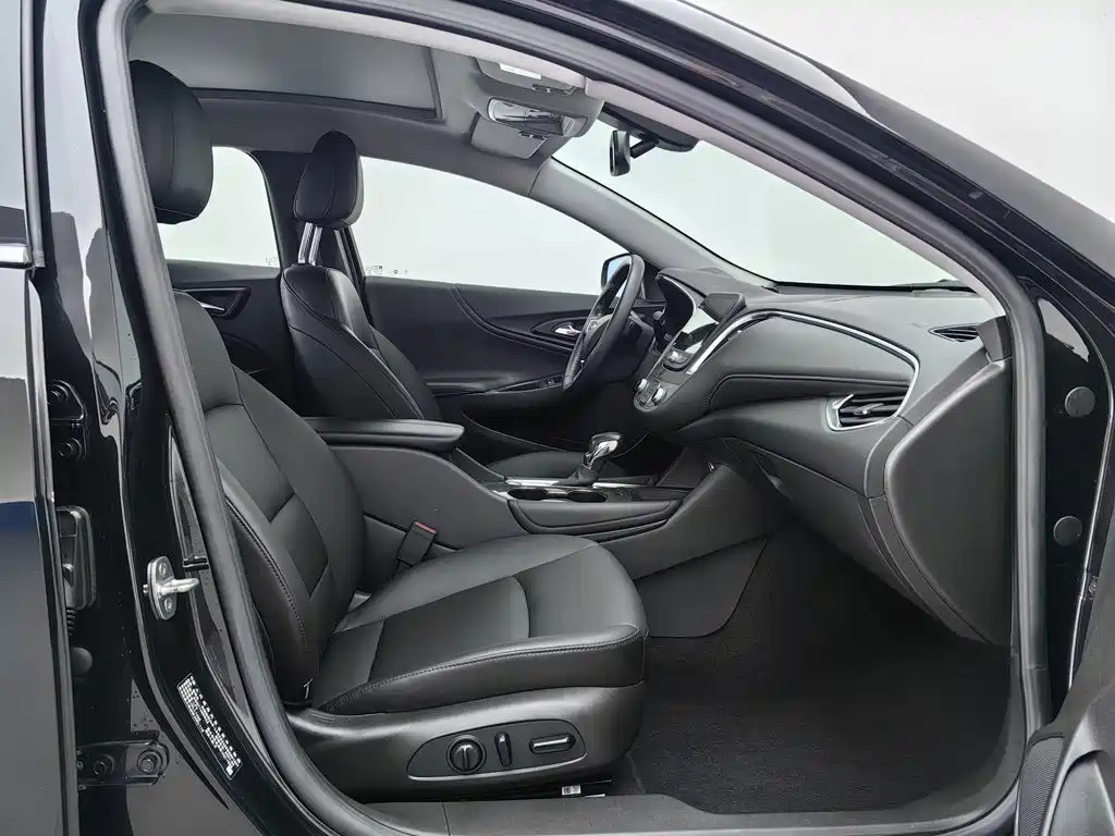 Chevrolet Malibu XL — миниатюра 23