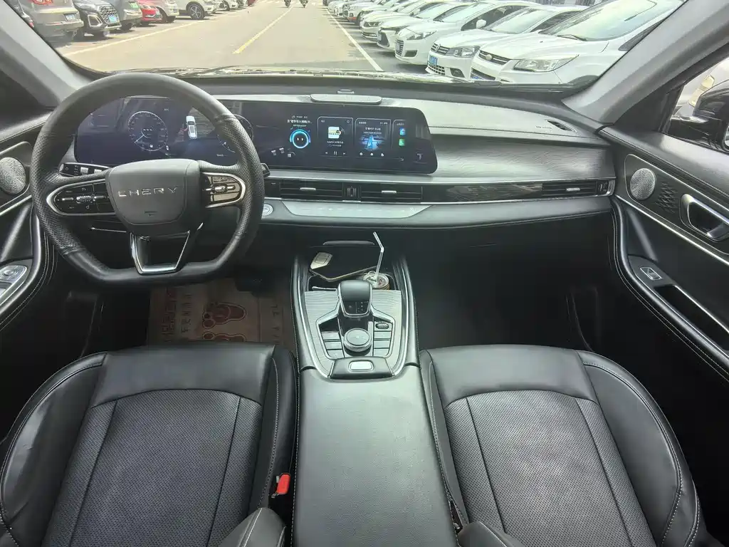 Chery Tiggo 8 Pro 2022 — фото 8