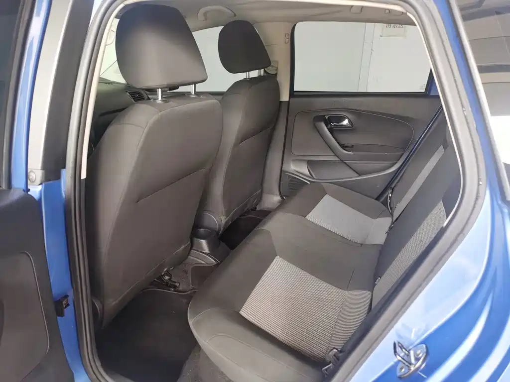 Volkswagen Polo — миниатюра 10