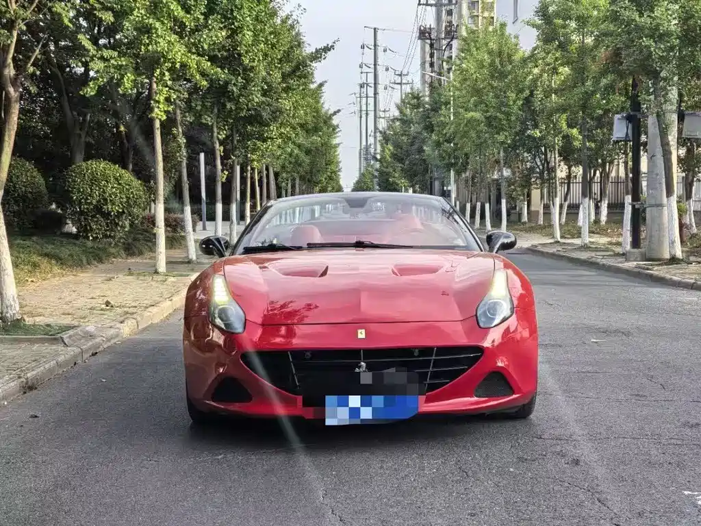 Ferrari California T — миниатюра 2