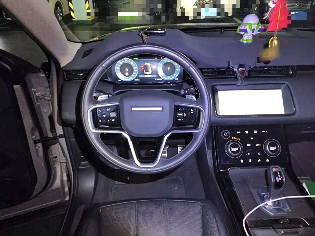 Land Rover Evoque — миниатюра 6