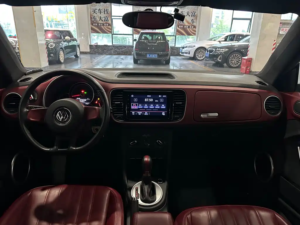 Volkswagen Beetle — миниатюра 7