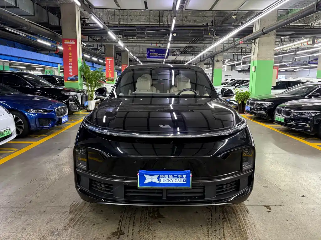 Li Auto Li L8 — миниатюра 3