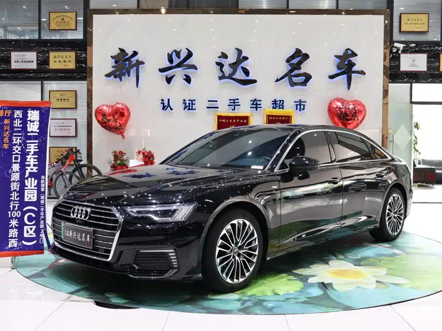 奥迪A6L新能源 2022款 55 TFSI e quattro 2023
