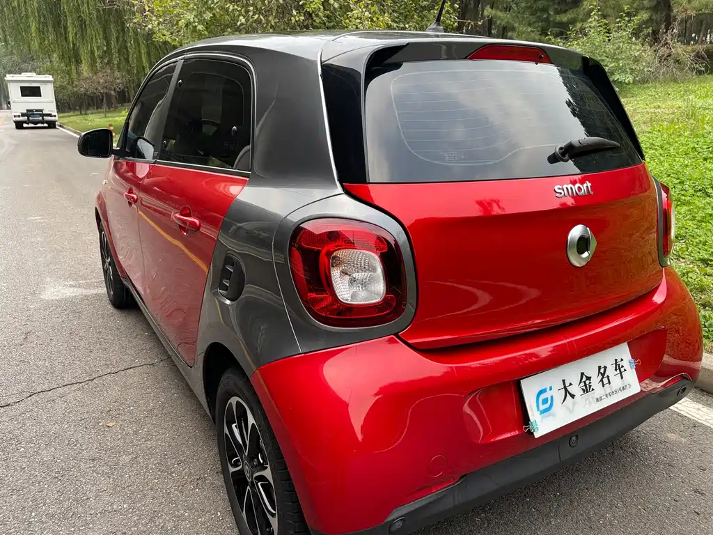 smart Smart Forfour — миниатюра 6